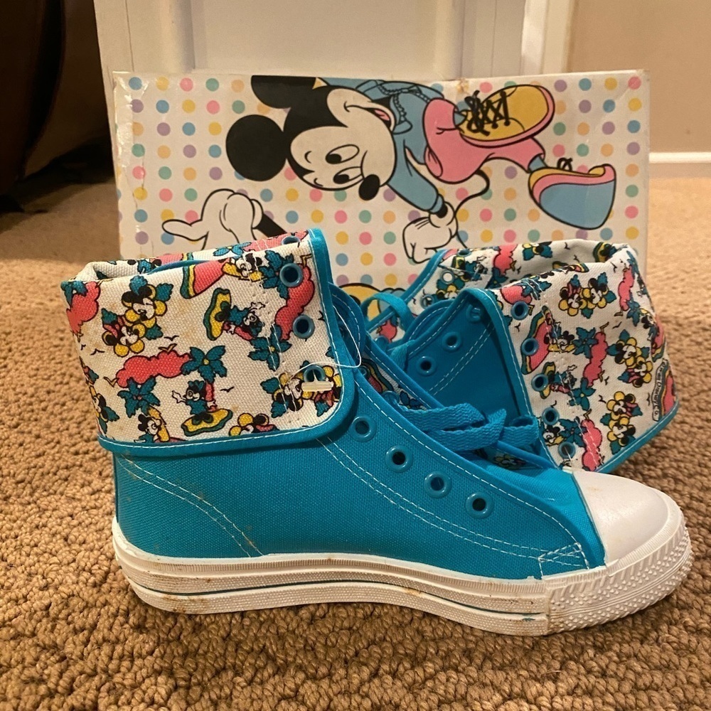 💥 Vintage Mickey & Minnie Mouse X Laced Floral Converse Shoes - Picture 2 of 9